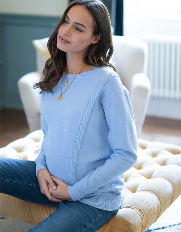 afbeelding voor Lichtblauwe gebreide zwangerschaps- tot voedingstrui met panelen