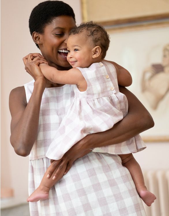 Image pour Mama & Mini - Robe bébé à carreaux mauve et blanc