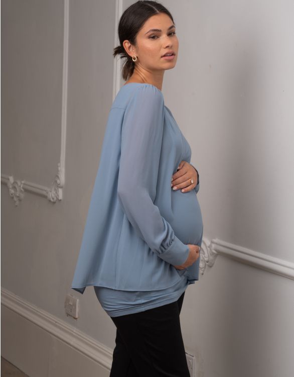 afbeelding voor Leiblauwe gelaagde top voor zwangerschap en borstvoeding