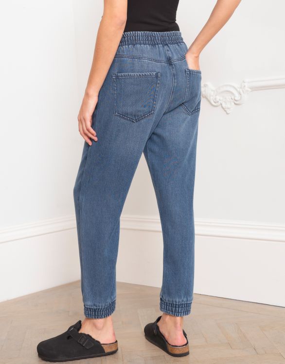 Isabella Oliver Finlay Maternity Organic Cotton Trousers, Classic Navy at  John Lewis & Partners